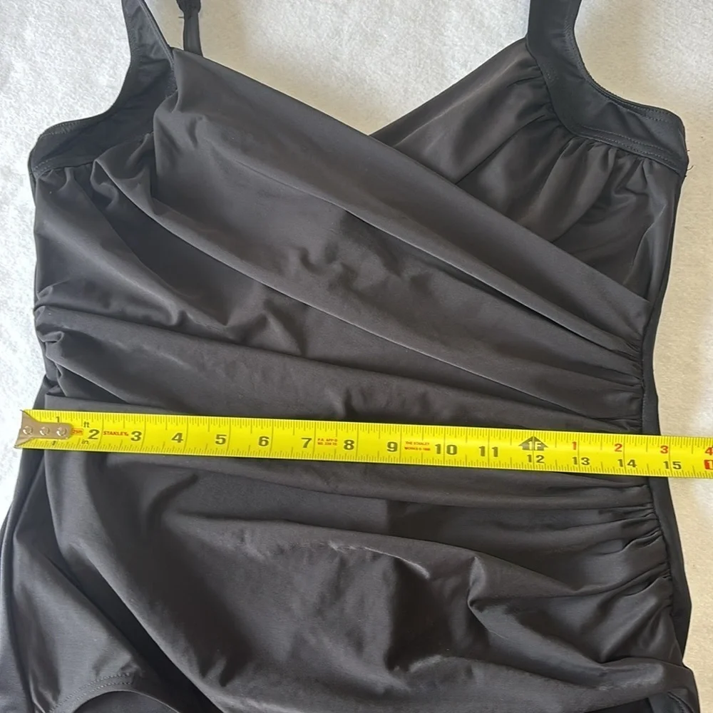 Miraclesuit sleek black